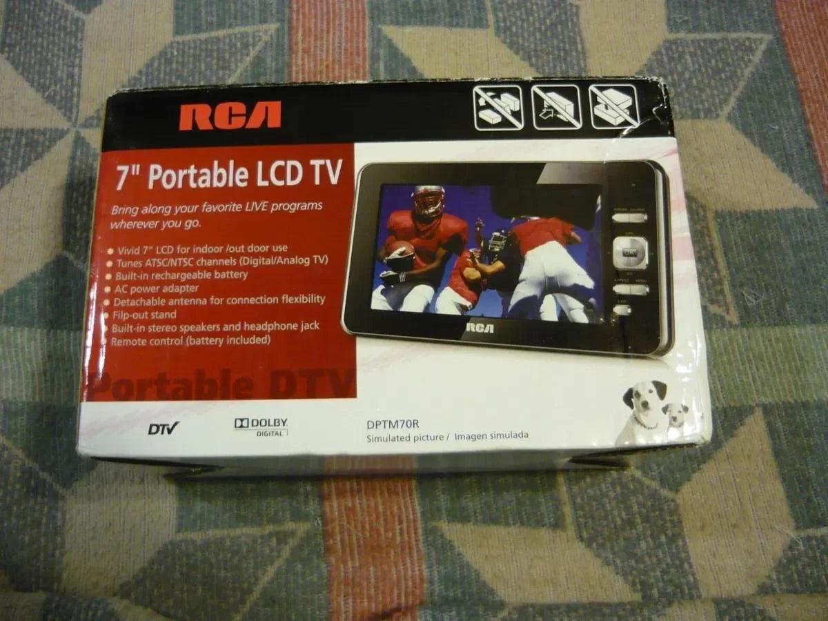 '- RCA Original 7" - Portable DPTM70R Speakers New Digital Built-In Remote LCD TV