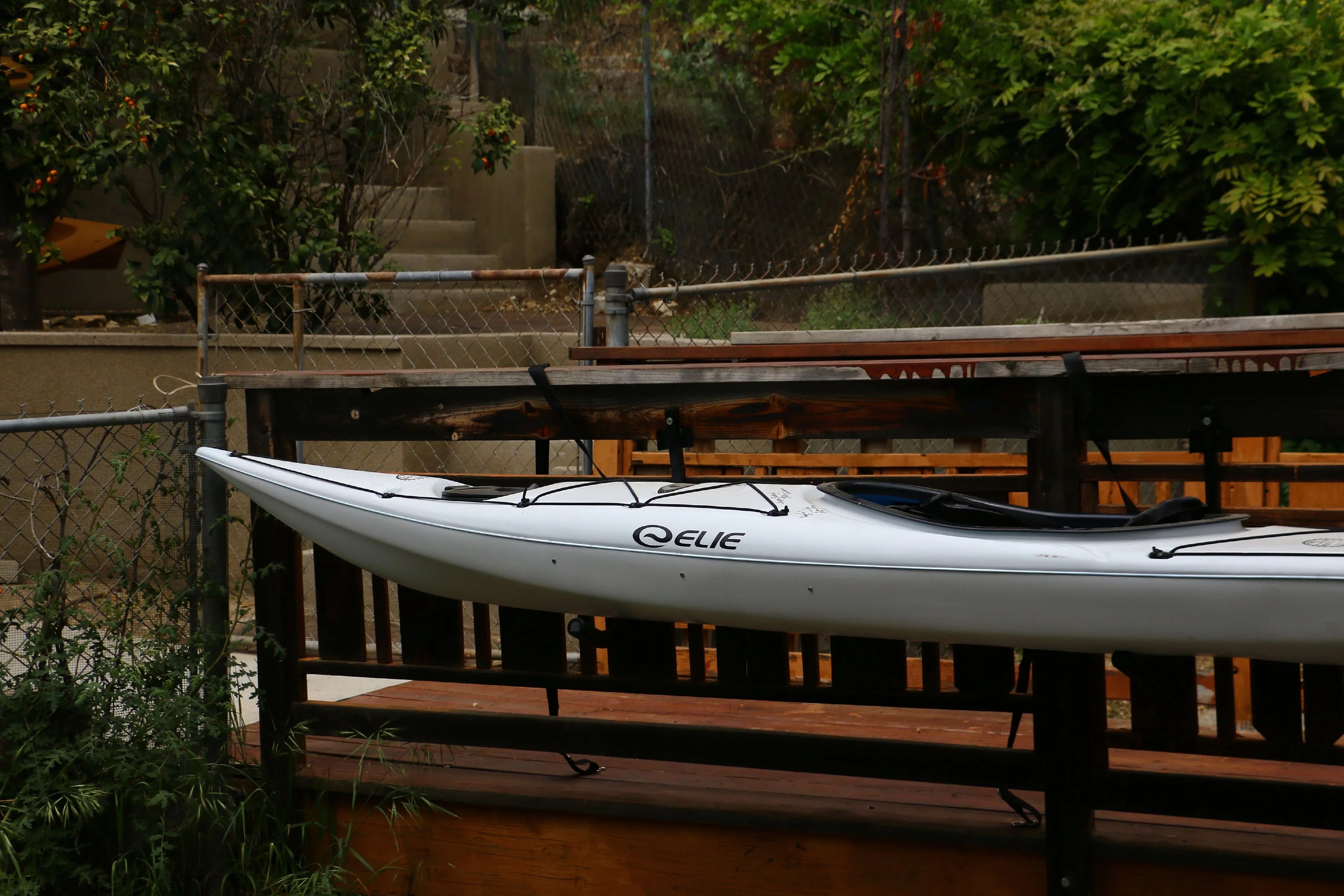 Safety Rack Kayak for 1 Storage Single Mount Sparehand Wall with Strap
