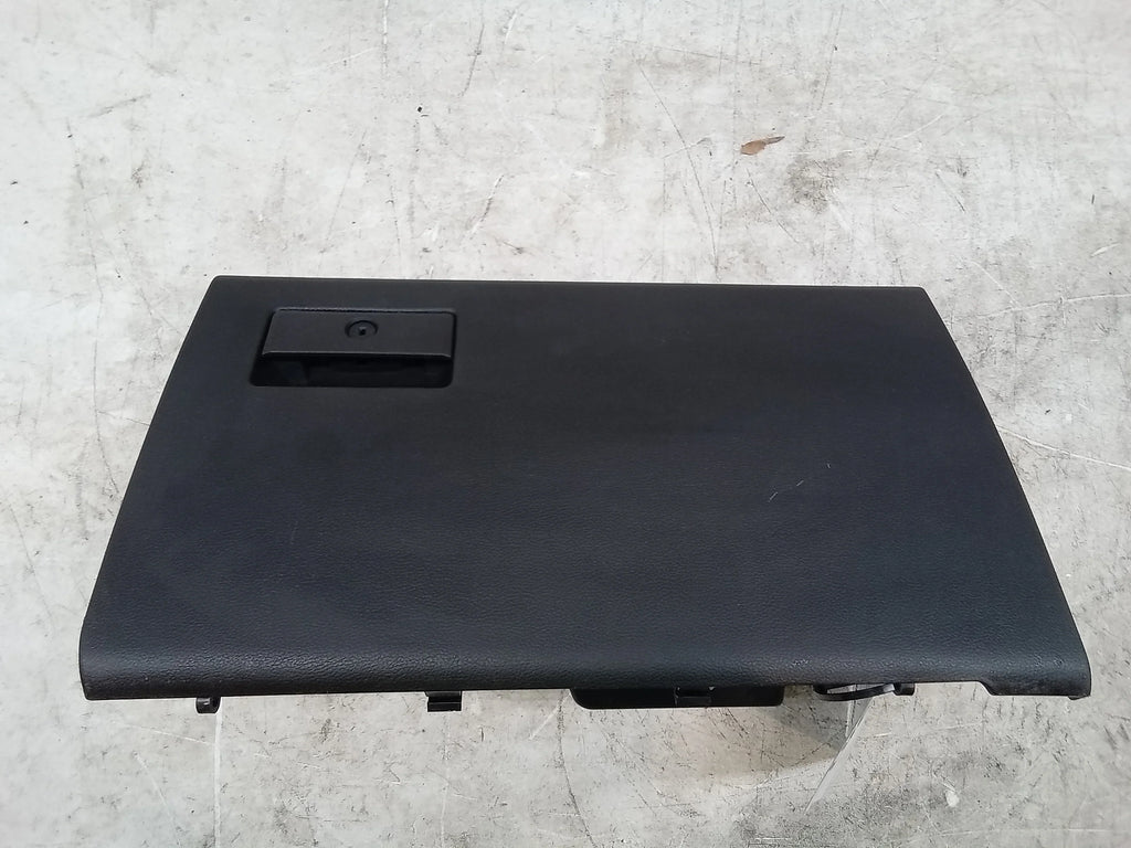 Pre-Owned F150 19 Box (Good) Glove OEM