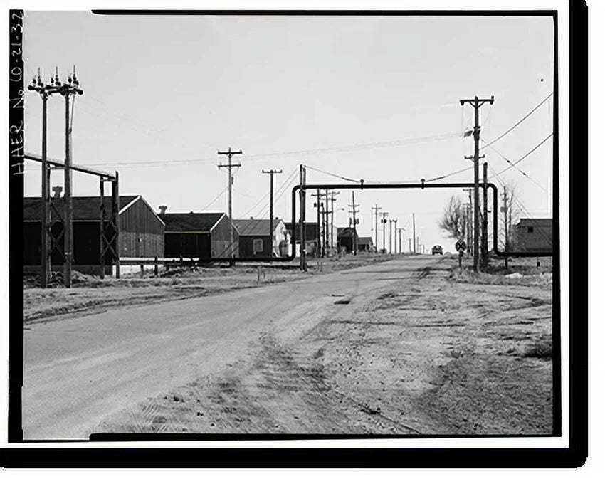 21-7/8" Bounded Ninety-sixth x Framed CO by Arsenal, - Mountain Print, Historic County, Commerce Fifty-sixth City, Avenue 30, Avenu, Rocky Adams 17-7/8" &