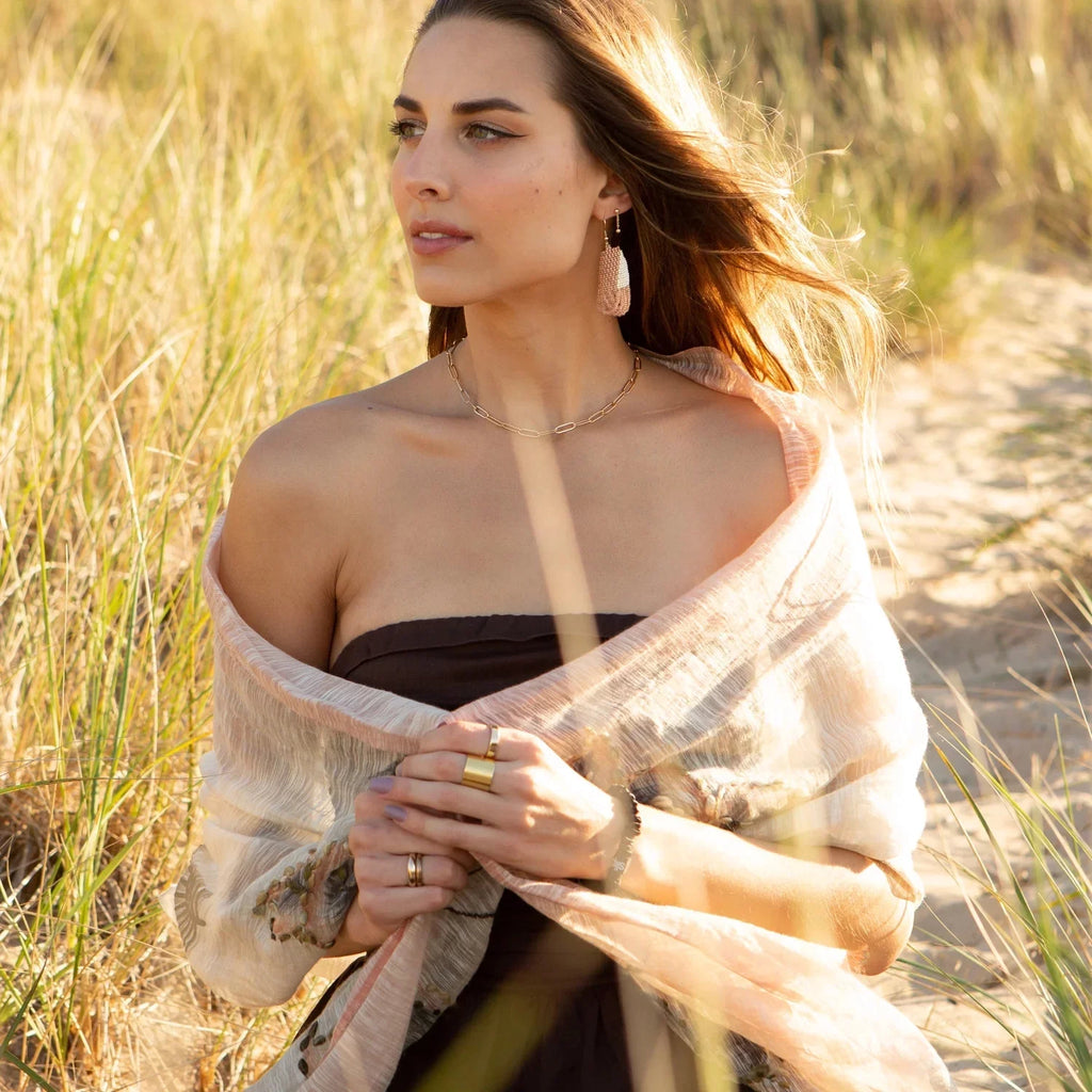 Sidney in Cotton Byron Silk Scarf and and Pink Cream Aventura
