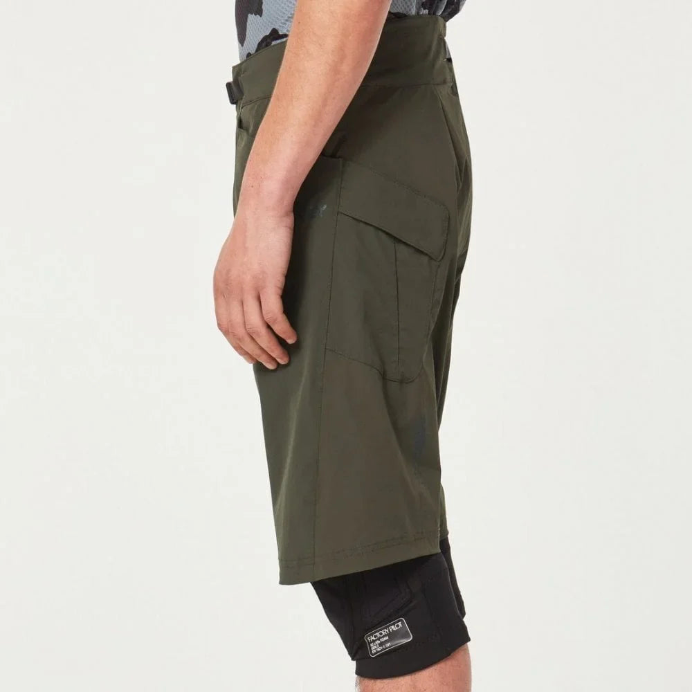 BRUSH Oakley SHORT 32 - NEW DARK MTB IN SHORT DROP