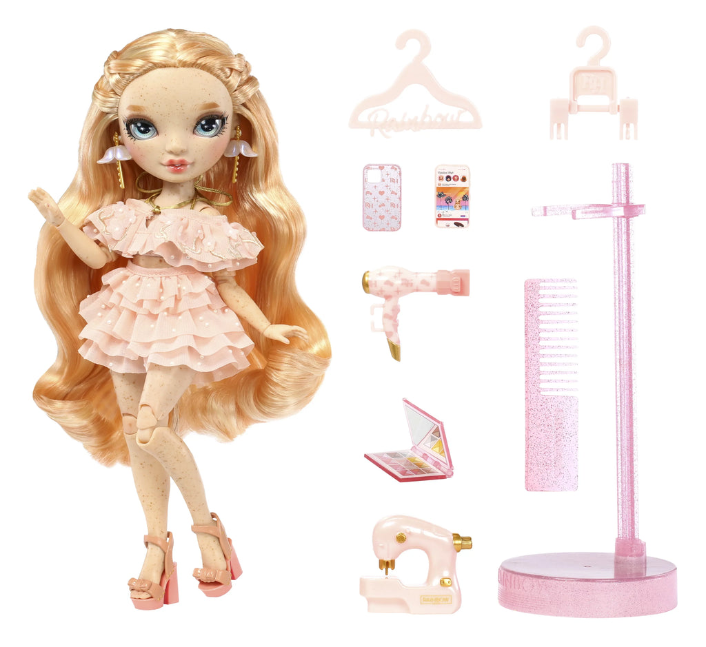 High Toe. Collectors Pink to Rainbow 4-12 Fashionable Outfit and Accessories. from 10+ - Fashion Doll, Colorful Kids Victoria Light Freckles Gift Years & Head Play
