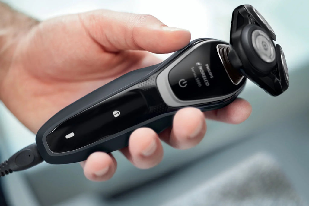 Electric 5100 Shaver Wet/Dry Philips S5210/81 Norelco Rechargeable