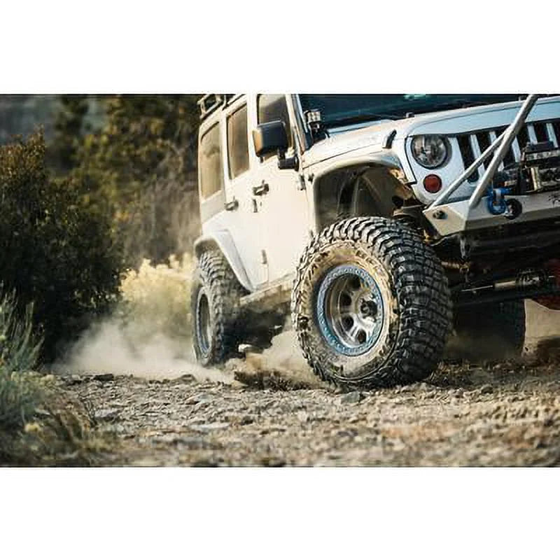 All-Season BFGoodrich Tire 121Q KM3 Mud-Terrain T/A 35x12.50R17/E