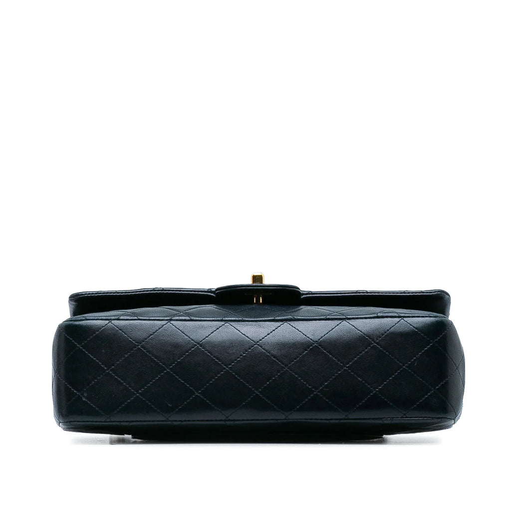 Bag Authenticated Double (Good) Flap Blue Medium Unisex Shoulder Classic Pre-Owned Leather Lambskin