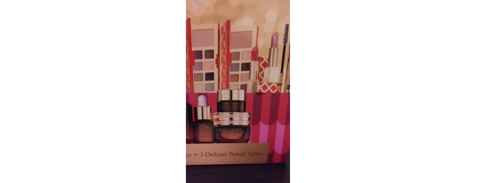 LIMITED Favorites EDITION Beauty Essentials 9 Full-dimension 29 Includes Lauder Estee