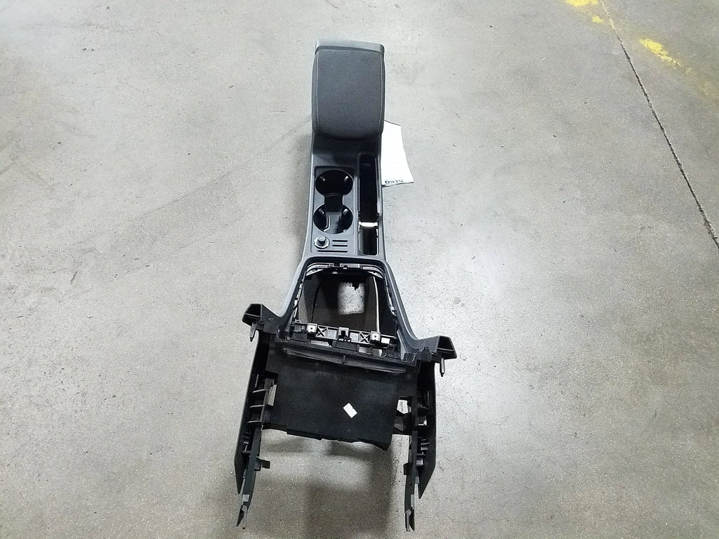 LKQ Pre-Owned Center Assembly (Good) OEM Volkswagen Floor 2018-2019 Jetta Console