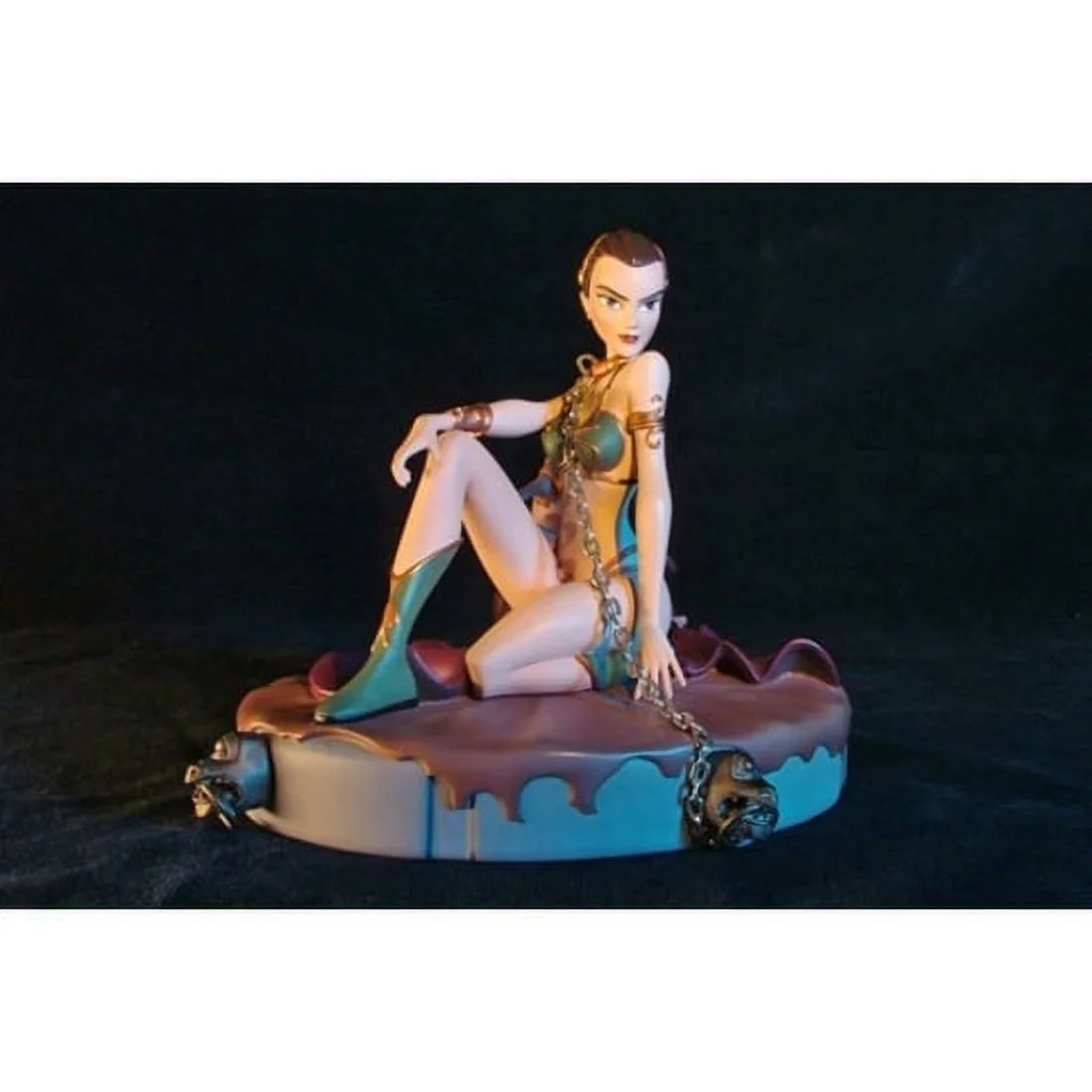 Maquette Leia Giant Gentle Slave Animated