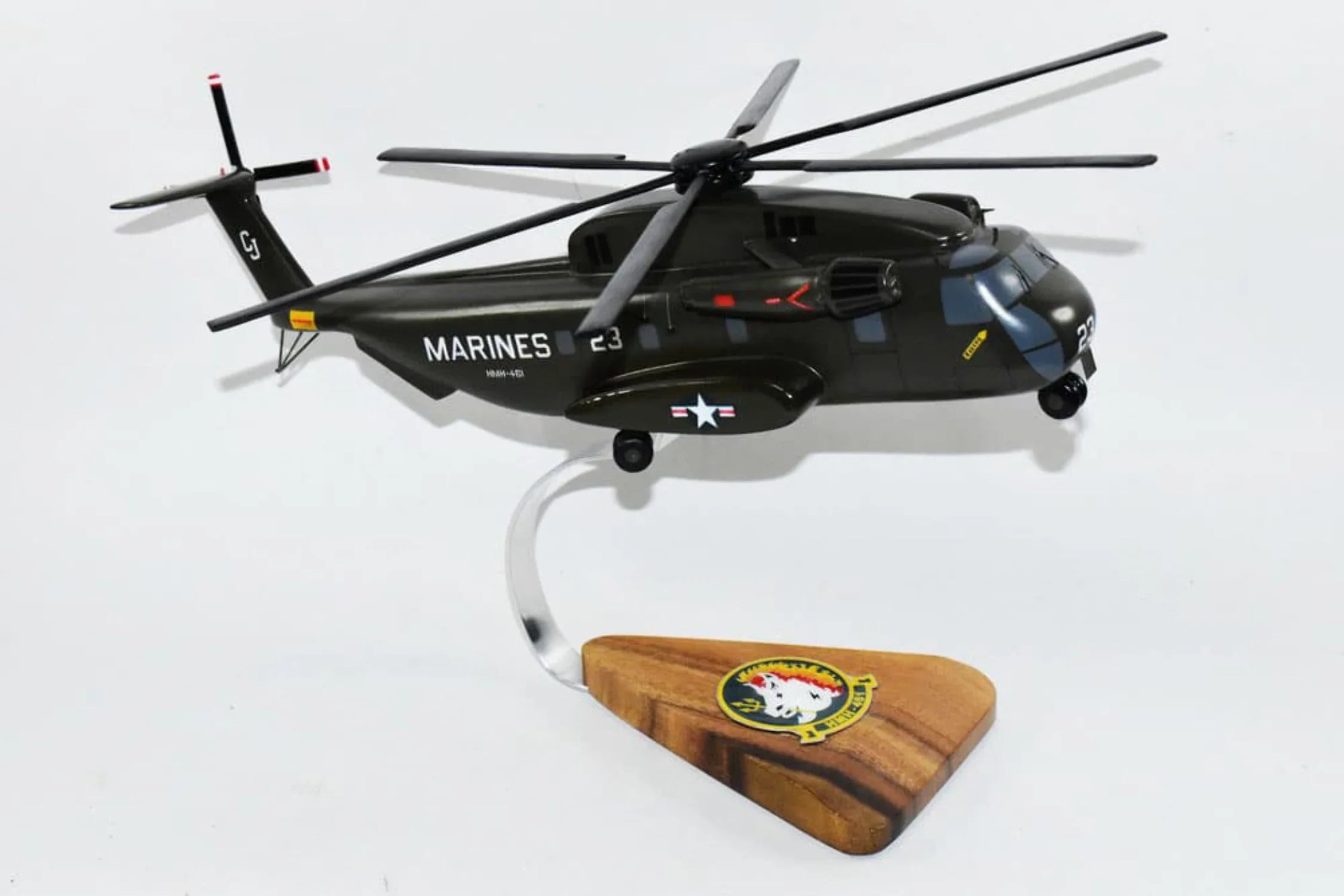 Sikorsky 1/74th (16) Scale, Mahogany SEA CH-53D Model (23) Iron STALLION™, Horses HMH-461