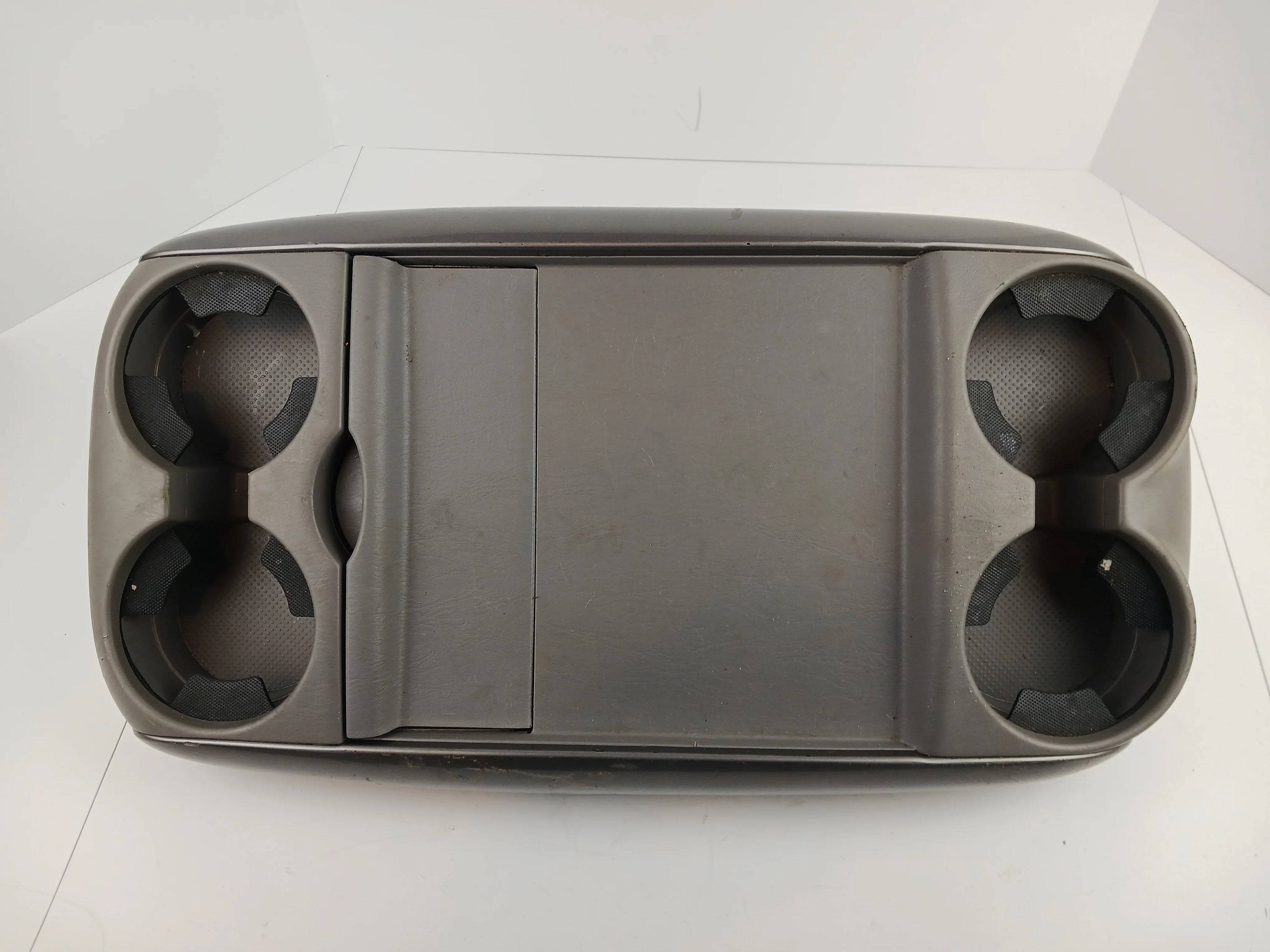 Tray Center Sienna Toyota 06 Console (Good) 05 10 09 07 08 Pre-Owned OEM 04
