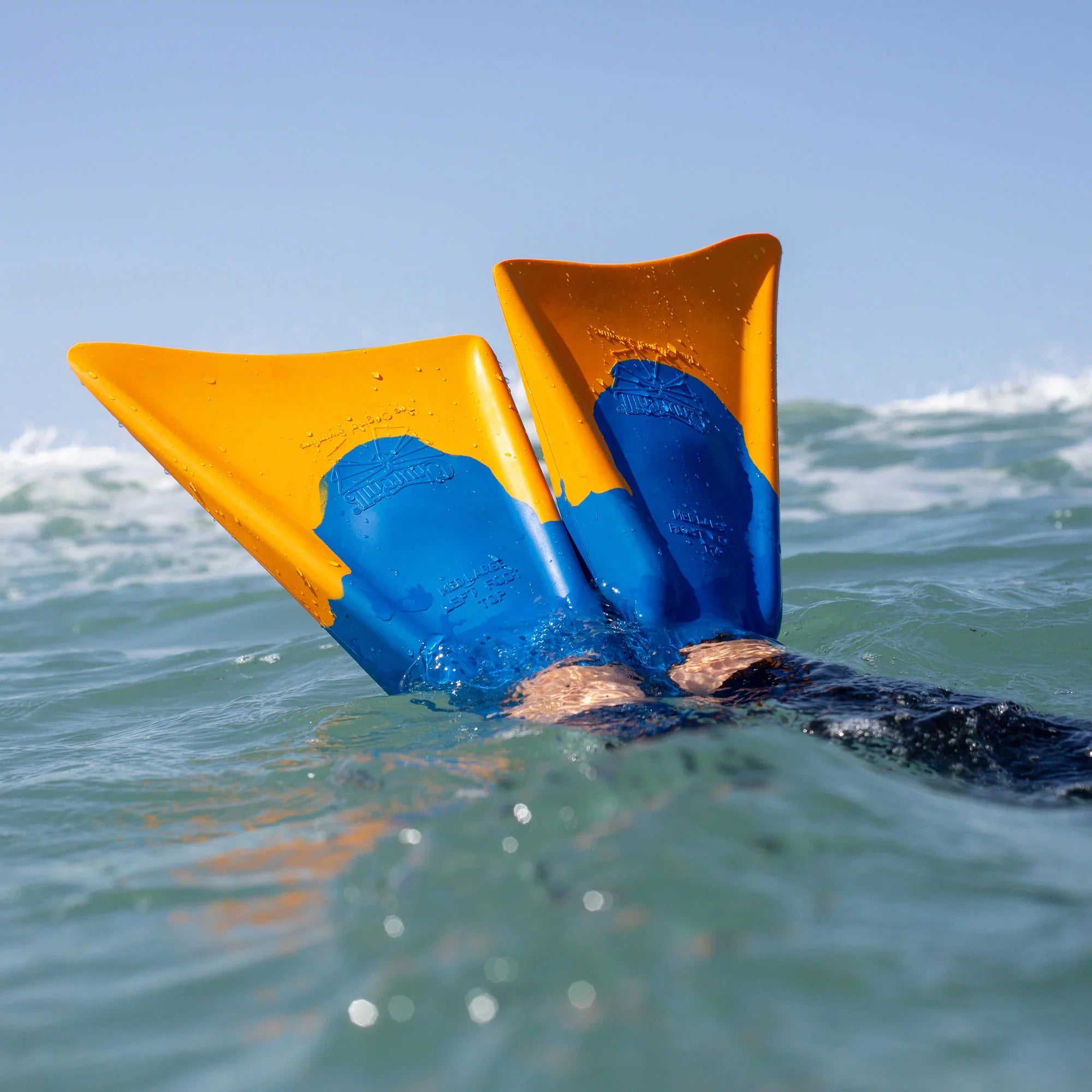 Unisex Makappuu Rubber Floating Medium Adult Swim Blue/Orange, Fins, Churchill