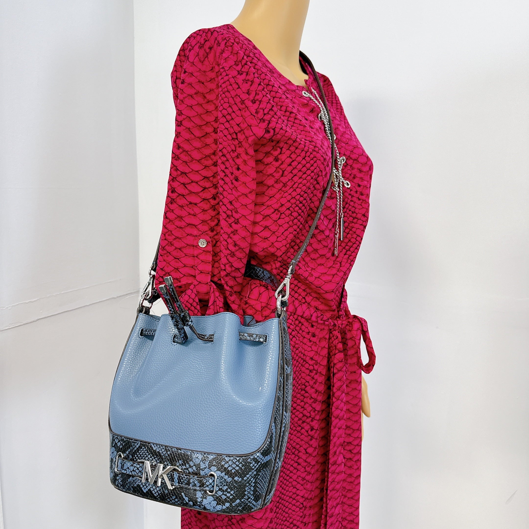 DENIM IN Crossbody Reed Kors Michael Bucket Belted 35S4S6RM6U Messenger Medium Leather