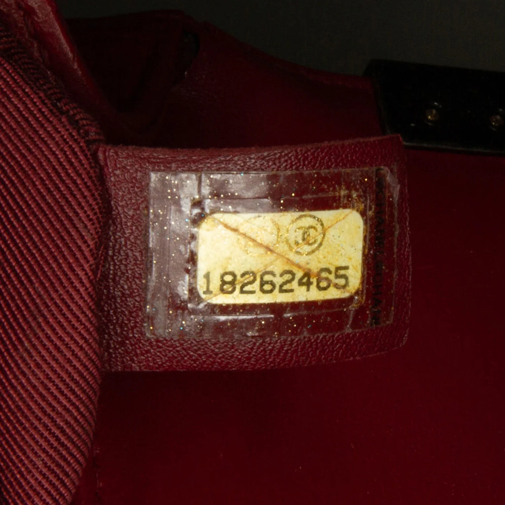 Lambskin Crossbody Unisex (Good) Authenticated Medium Pre-Owned Boy Bag Flap Red Leather Bag
