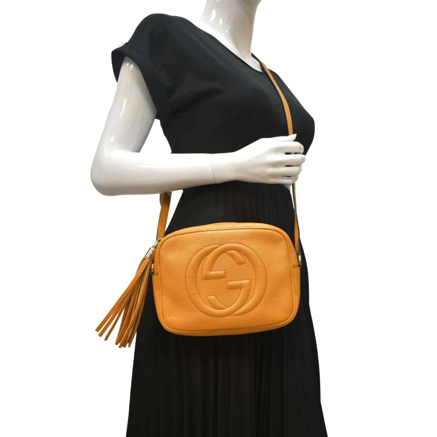 308364 Soho Pre-owned Orange Leather Bag Crossbody Camera Disco