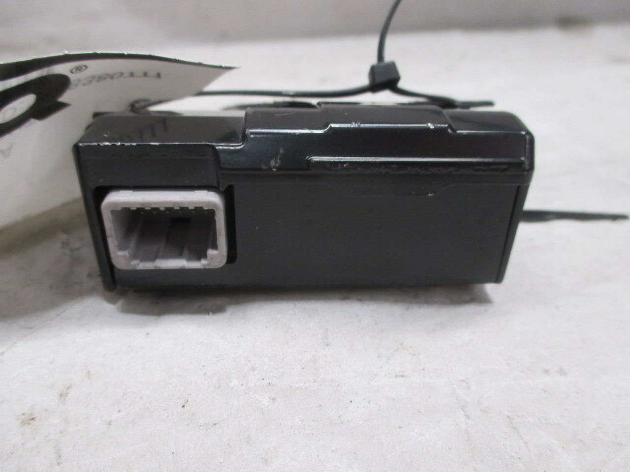 Pre-Owned 2015 (Good) Toyota Lane Mount Camera OEM 2014 Windshield Departure Rav4