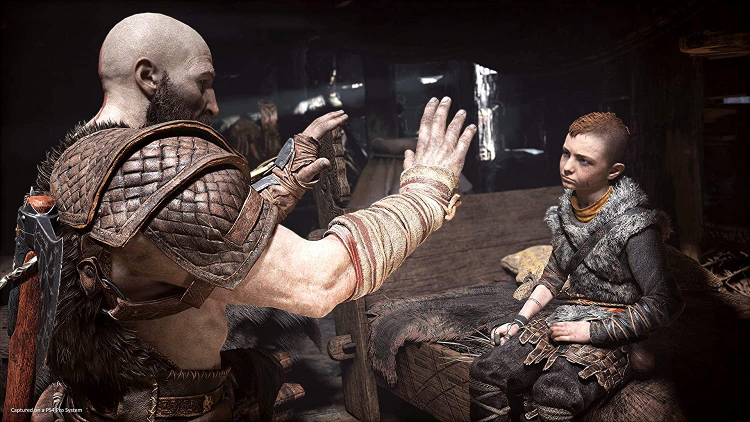 '- Hits PlayStation War of God 4
