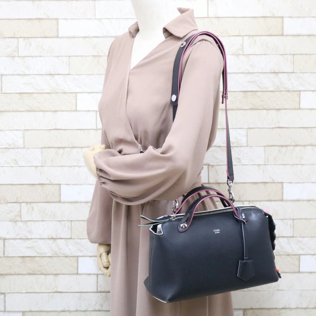 Black (Fair) Leather Bag FENDI Women's Pre-Owned Shoulder By Way The