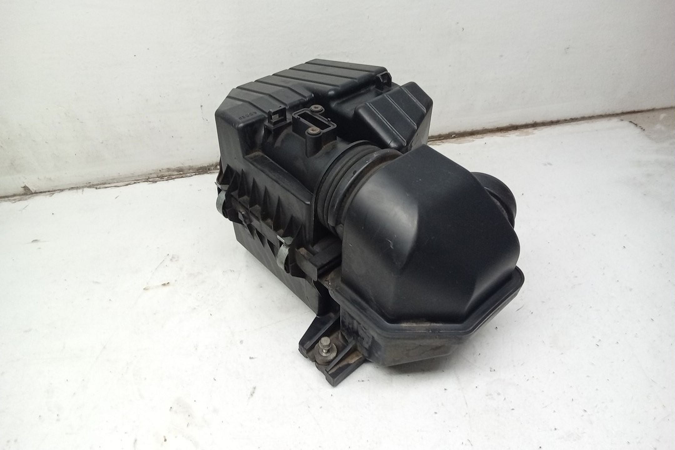 OEM 2010 Honda Cleaner Air Civic 1.8L (Good) Intake Pre-Owned 10